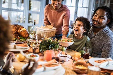 Family celebrating thanksgiving